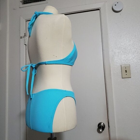 BECCA Blue Button Accented Bikini Set Size Medium - Picture 3 of 16